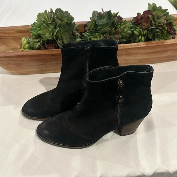 PAUL GREEN Natick Black Suede Zip Ankle Boots booties size UK  7.5 US 9.5 EUC‎ - Picture 3 of 6